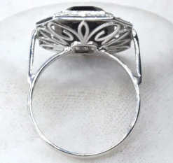 Bague Art Déco Or Blanc Onyx