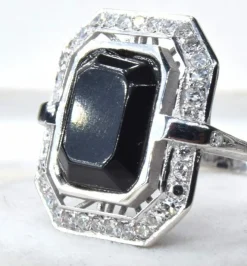 Bague Art Déco Or Blanc Onyx