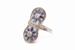 Bague Art Déco Or blanc Platine Saphirs Diamants