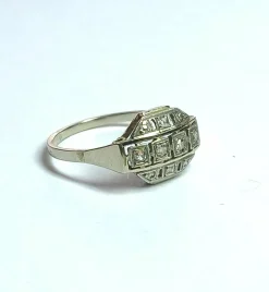 Bague Art Déco or gris, platine, et diamants, vers 1930