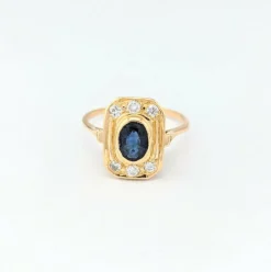 Bague Art Déco or jaune, saphir et diamants