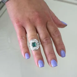 Bague Art Déco or émeraude diamants