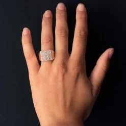 Bague Art Déco pavée de diamants