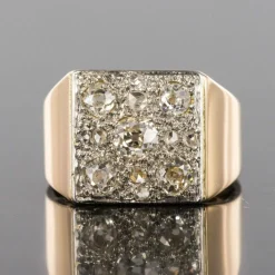 Bague Art Déco pavée de diamants