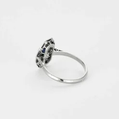 Bague art déco platine et or blanc, saphir et diamants