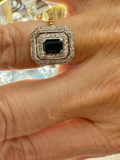 Bague Art Déco platine, or, saphir et diamants