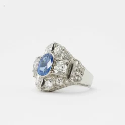 Bague Art Déco platine, saphir, diamants