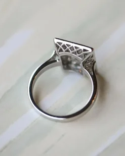 Bague Art Déco Rectangle Or Blanc et Diamants