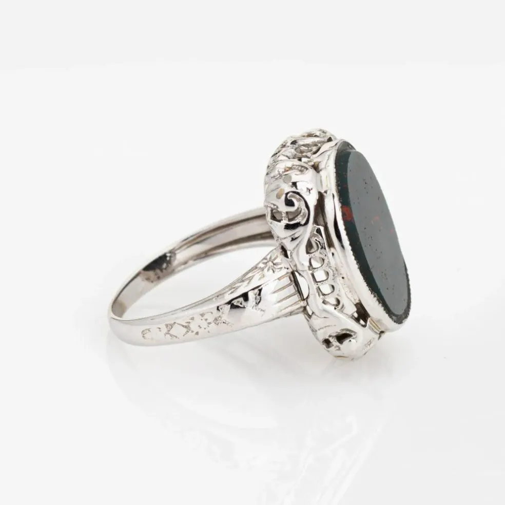 Bague Art Déco Vintage Jaspe Sanguin en Or Blanc Filigrané