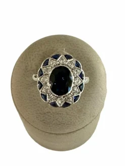 Bague Art Deco en Or, Platine, Saphir et Diamants