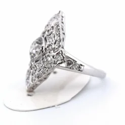 Bague Art Nouveau - or blanc, diamants