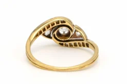 Bague Art Nouveau en or jaune et blanc 18 carats sertie de diamants