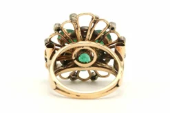 Bague Art Nouveau en or jaune 18 carats sertie d'émeraude et de diamants taille 