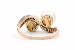 Bague Art Nouveau en or jaune et blanc sertie de perles et de diamants