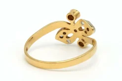 Bague Art Nouveau en or jaune 18 carats et argent sertie de diamants et de perles
