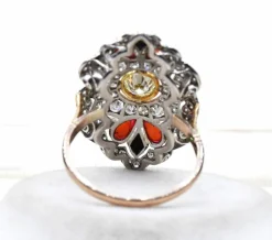 Bague Art Nouveau en platine et diamants