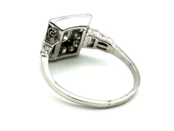 Bague Art-Déco, platine et diamants