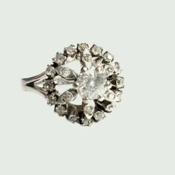 BAGUE AU DESIGN CONTEMPORAIN en OR 18 carats avec DIAMANTS