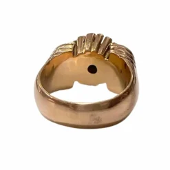 Bague au design rétro des années 1940-1945 en or 18 carats et platine avec diamants