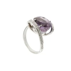 Bague avec améthyste et diamants