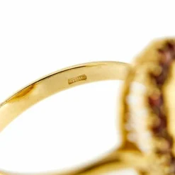 Bague avec grenats