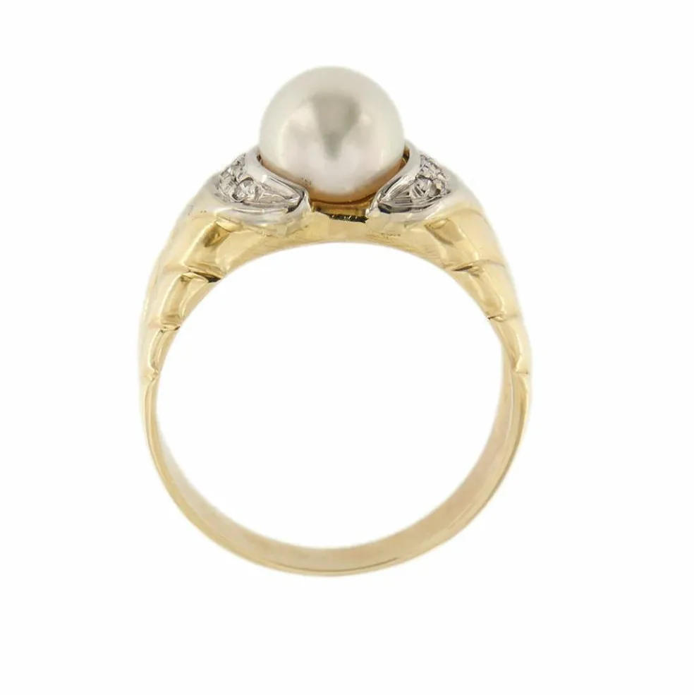 Bague avec perle et diamants