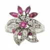 Bague avec rubis et diamants