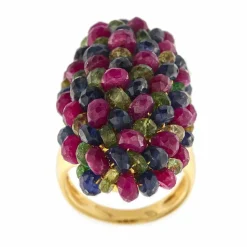 Bague avec rubis, saphirs et émeraudes