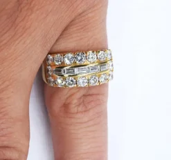Bague bande de diamants