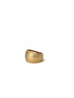 Bague bandeau bombée en or jaune