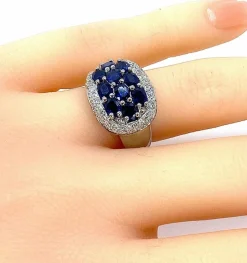 Bague bandeau en or blanc 10 saphirs et diamants