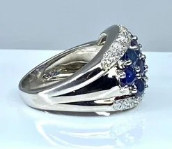 Bague bandeau en or blanc 10 saphirs et diamants