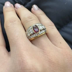 Bague bandeau rubis diamants