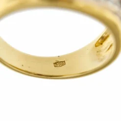Bague bandeau rubis diamants
