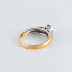 Bague bicolore Rubis et pavage Diamants