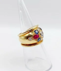 Bague bombée 1960 or, diamant saphirs, rubis