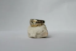 Bague Bombée or jaune et diamants