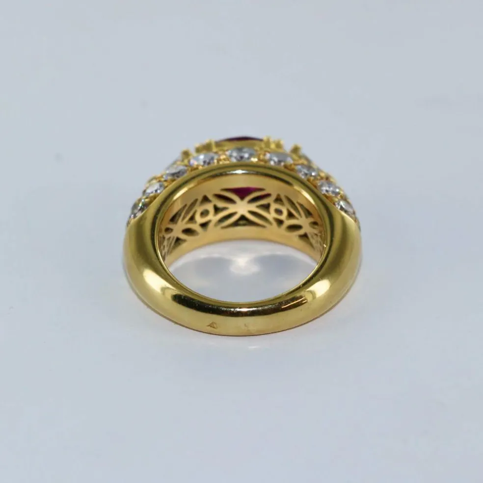Bague boule rubis et diamants