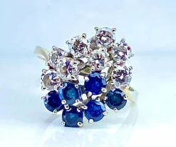 Bague Bouquet or blanc saphirs et diamants