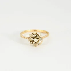 Bague bouton diamants