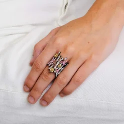Bague Branche Papillons Saphirs roses et jaunes Diamants