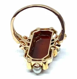 Bague camée sur agate perles fines diamants