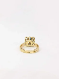 Bague carrée saphirs diamants taille ancienne