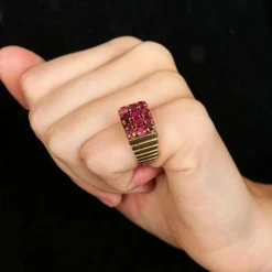 Bague Chevalière 12 Rubis