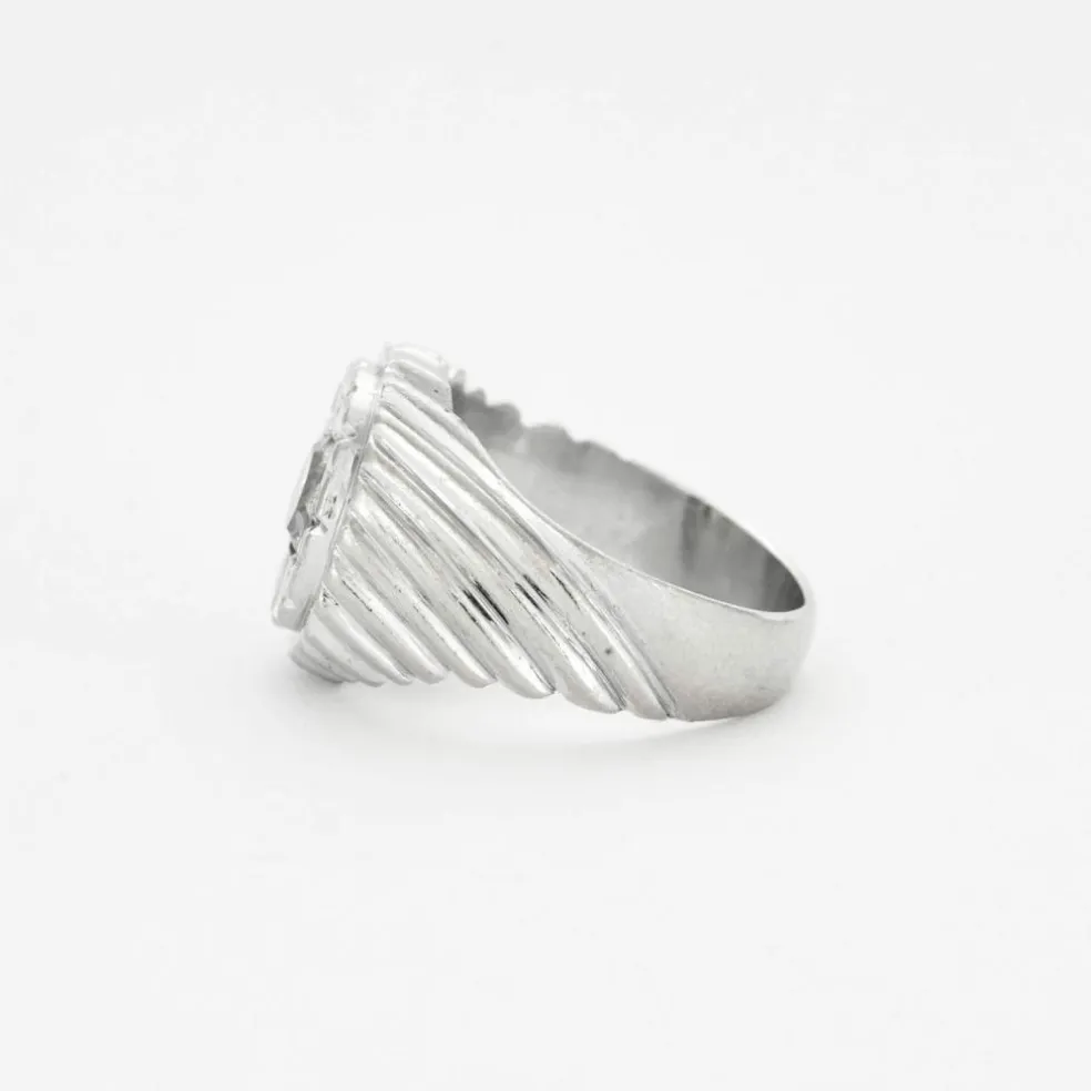 Bague chevalière en or gris et diamants