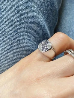 Bague chevalière or blanc et diamants