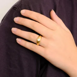 Bague chevalière or rose et diamant