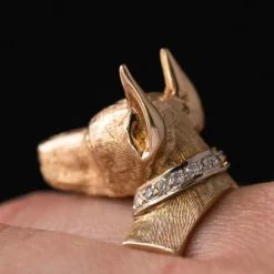 Bague chien et son collier diamants