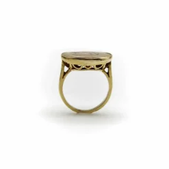Bague chérubin ailé en émail doré de style victorien