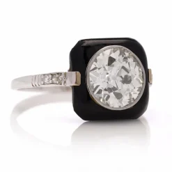 Bague cible Art Déco en platine, onyx et diamant taille ancienne de 2 carats